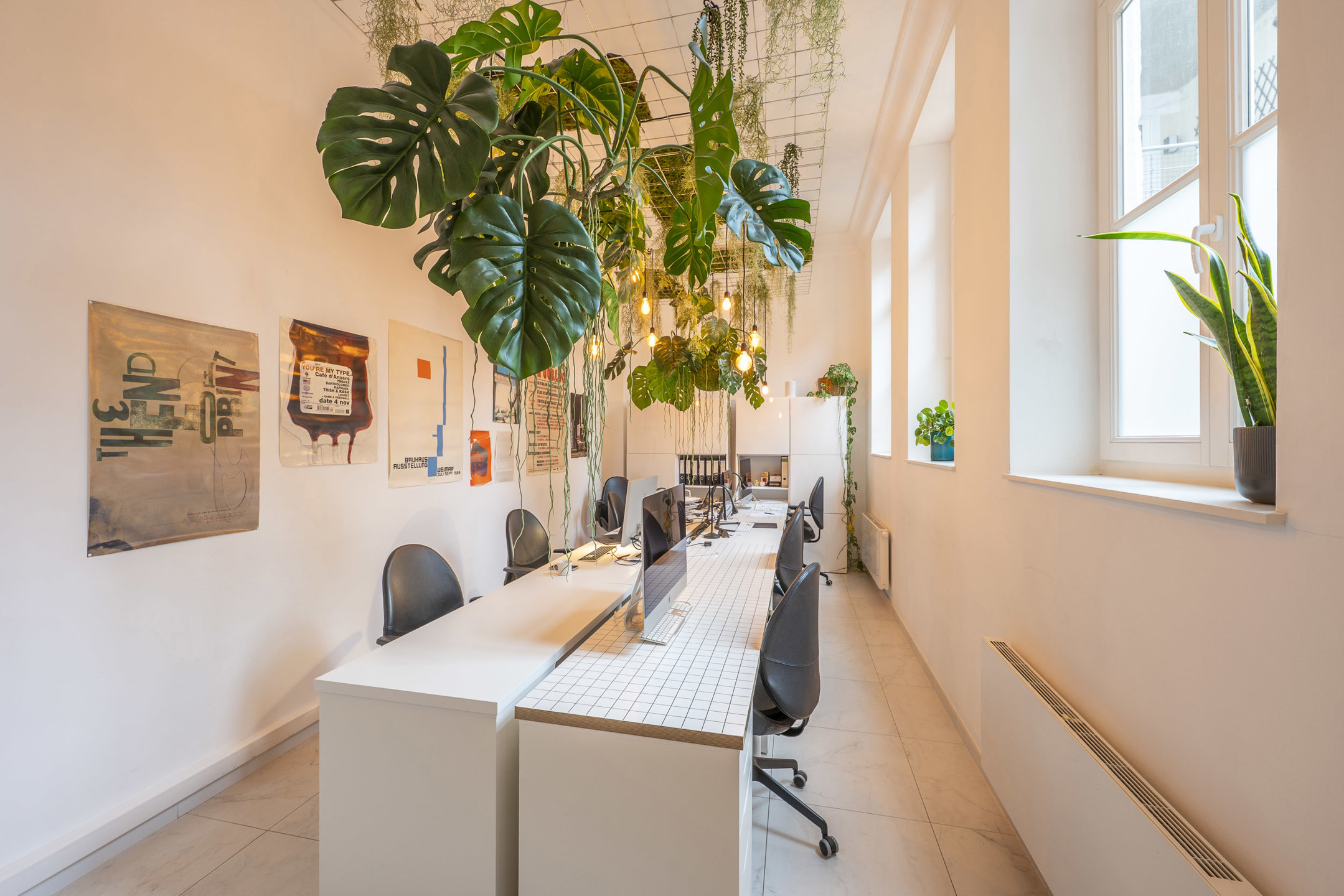 Commercial for rent in Mechelen - photo 1