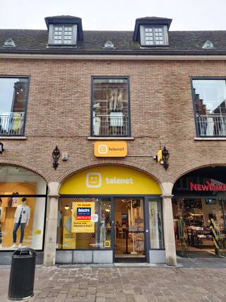 Commercial à louer à Bruges