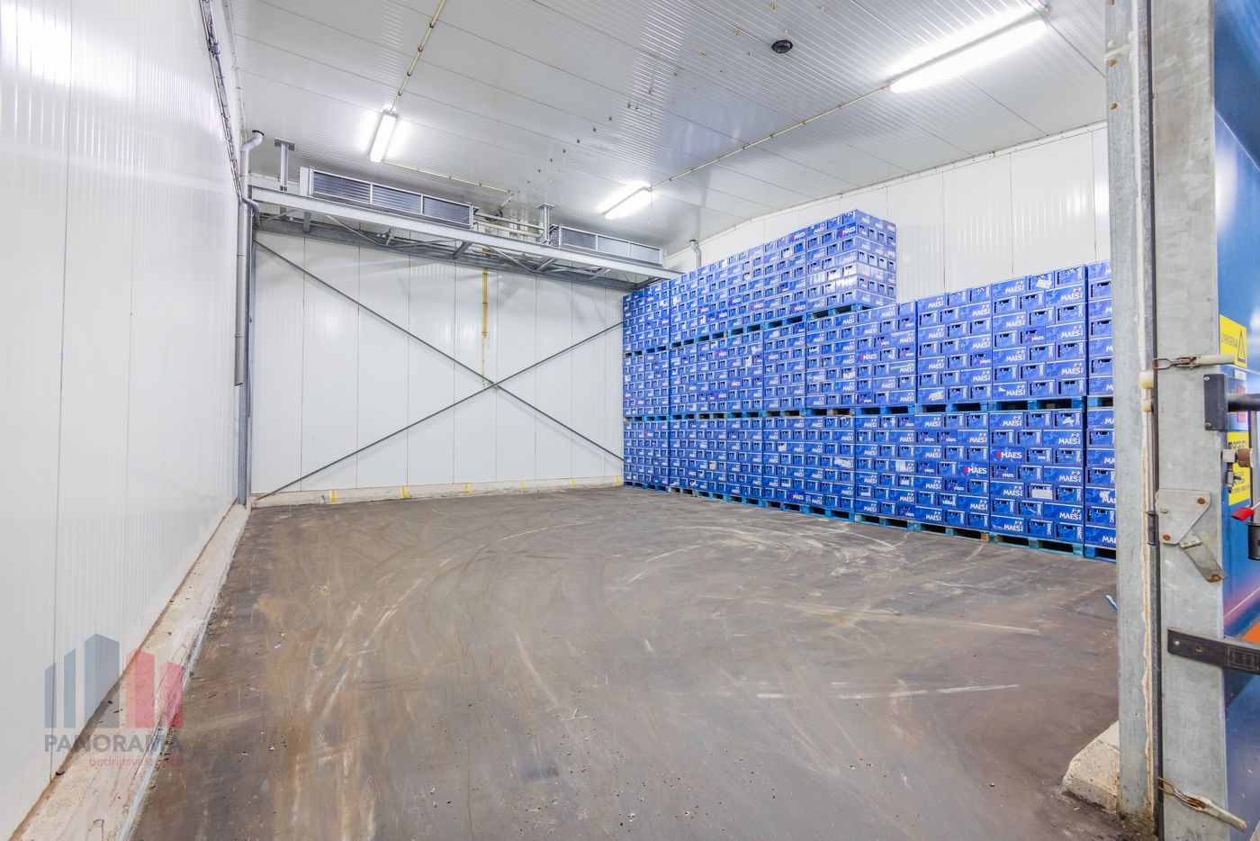 Bedrijsgebouw van 3.970 m² met verharde buitenopslag van 4.850 m² op 10.707 m² terrein - foto 4