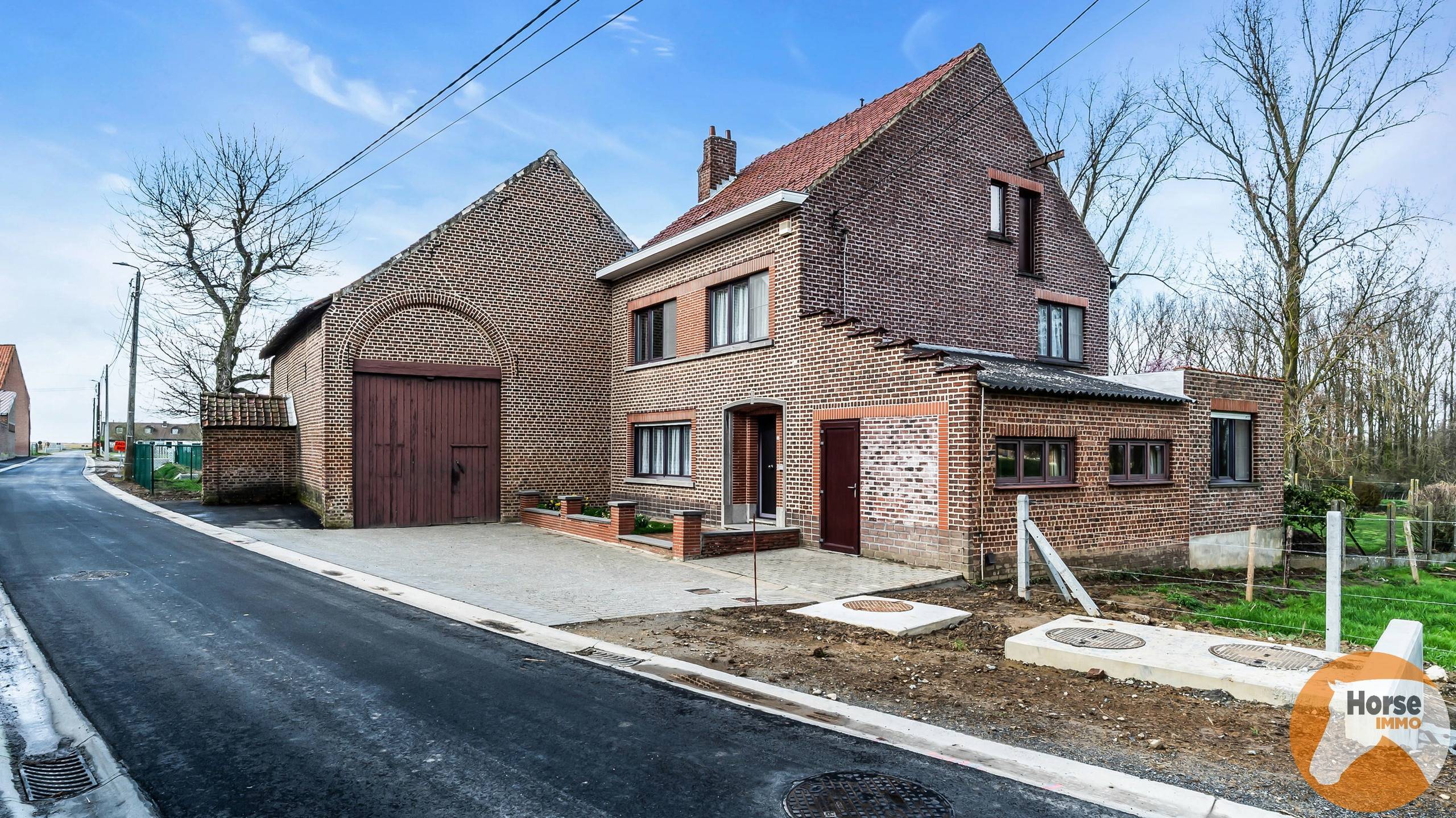 GOOIK - Woning met schuur en weide op adembenemende locatie - foto 2