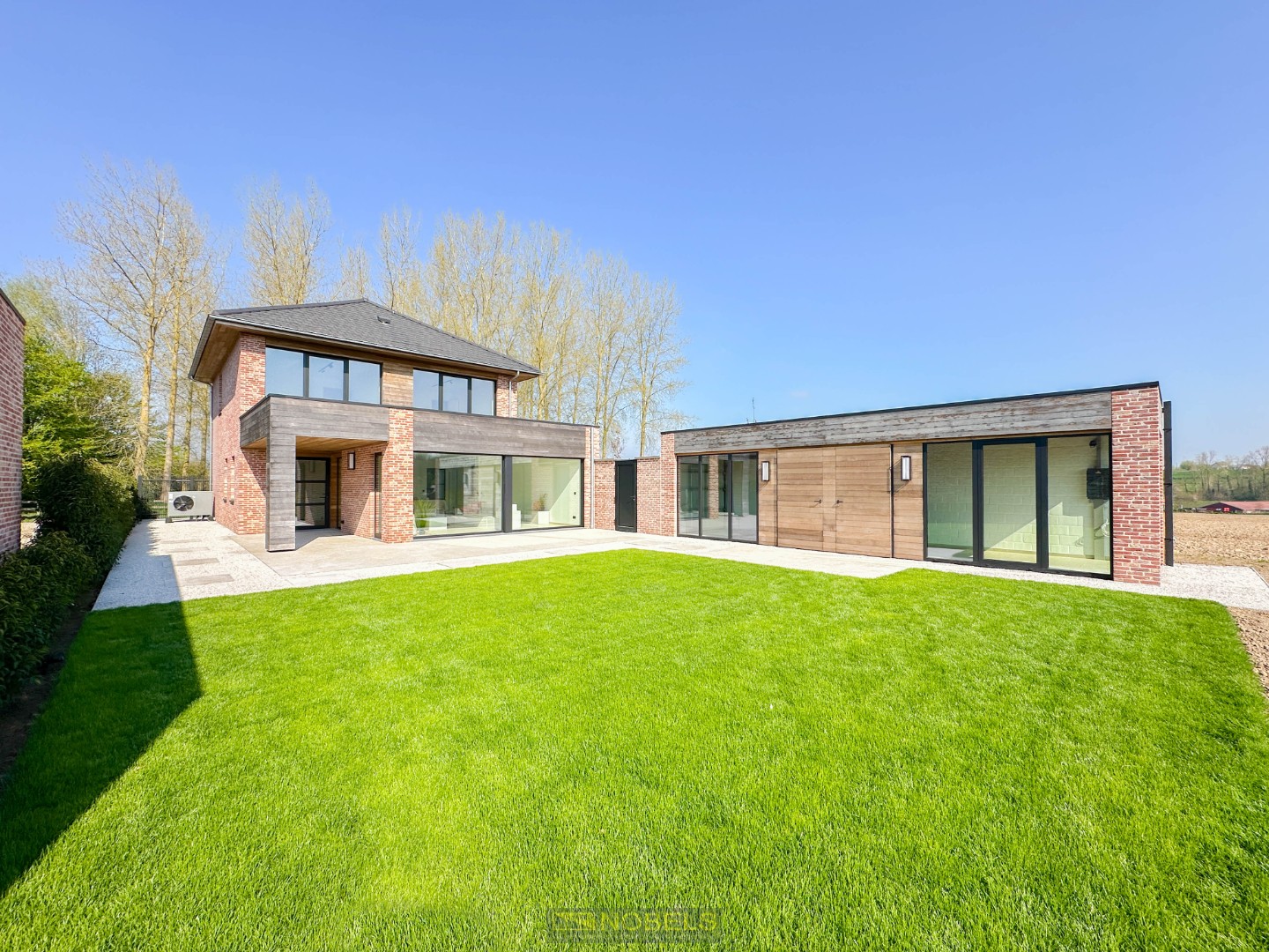 Te koop, passieve nieuwbouw villawoning met grote tuin op knappe ligging te Mater (Oudenaarde) - photo 1