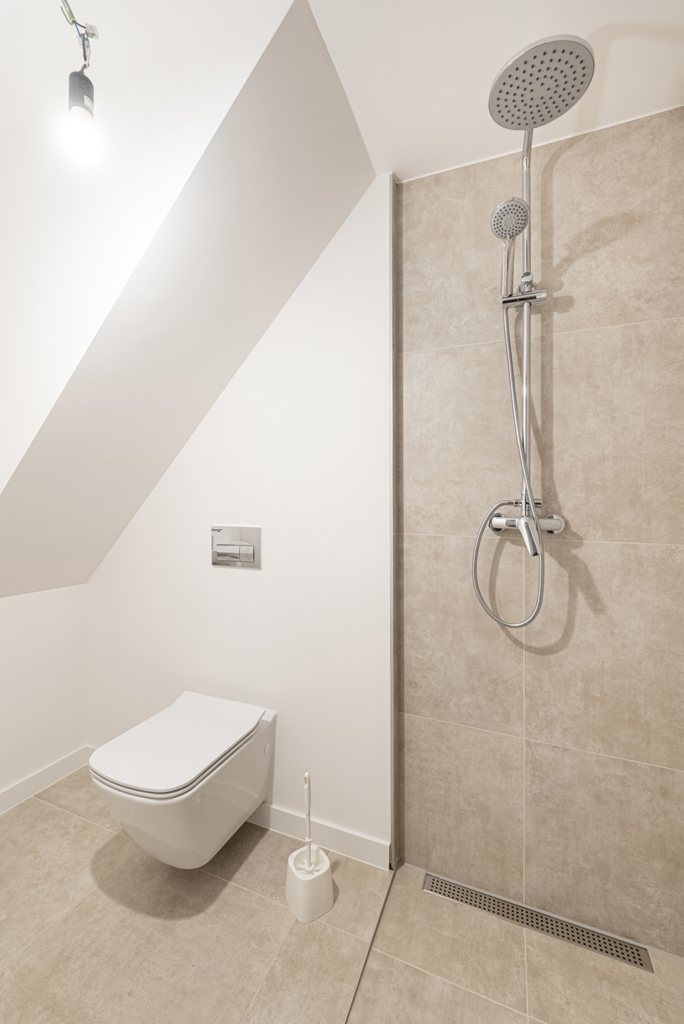 Instapklaar gerenoveerd 1-slpk app met koertje - foto 4