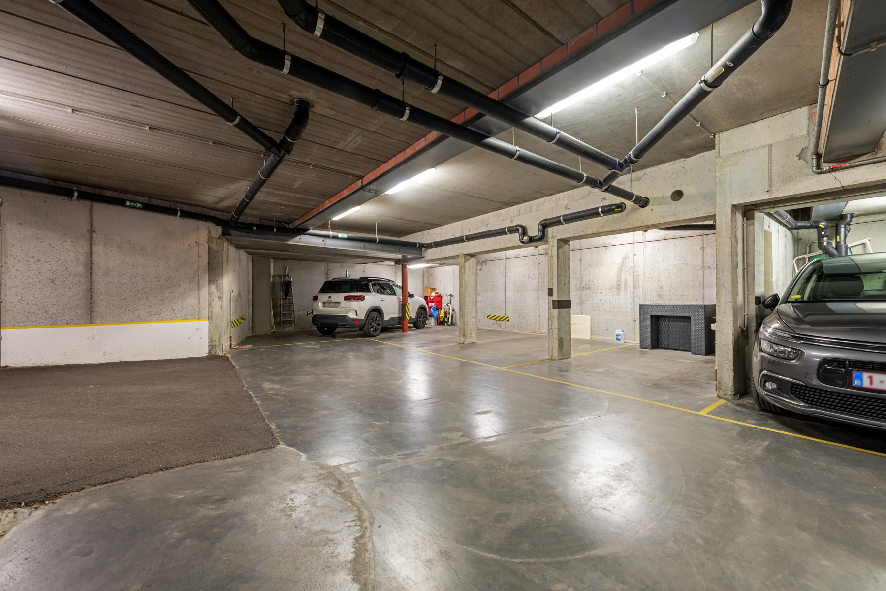 Garage for sale in Bruges - photo 5