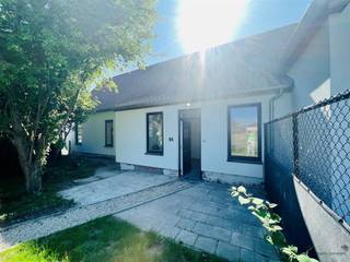 Renovated farmhouse with character, sustainable finishing and low EPC valueAre you looking for a unique home with charm, space and modern...