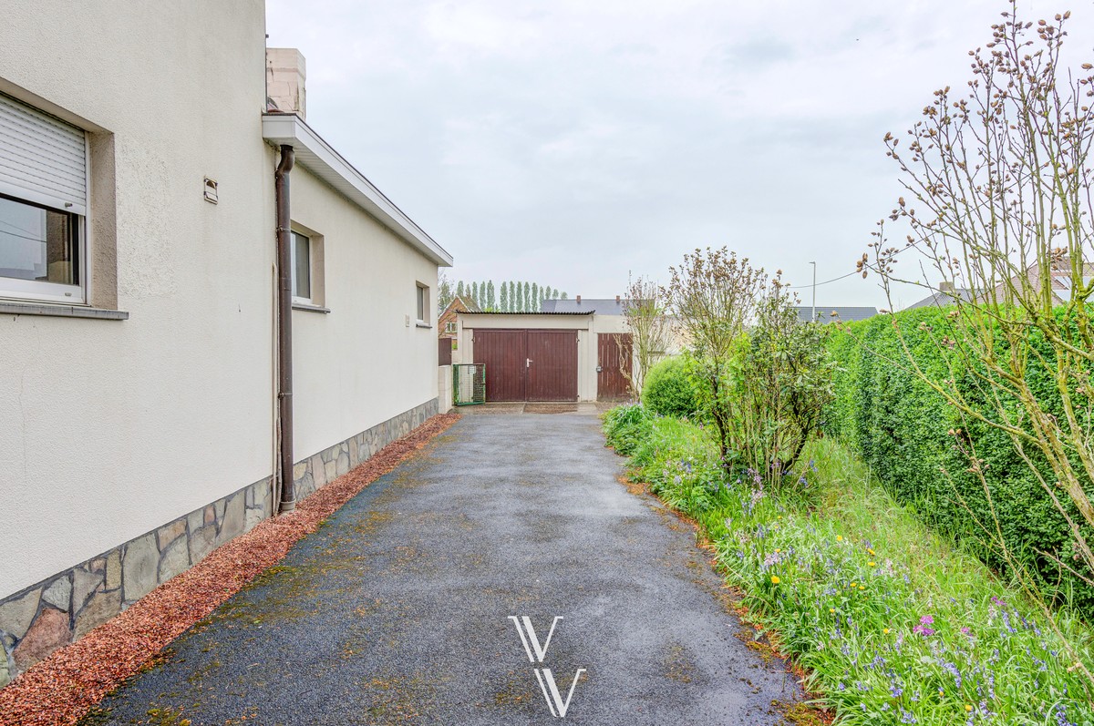 Vrijstaande woning met 3 slaapkamers en tuin in Pulle - foto 4