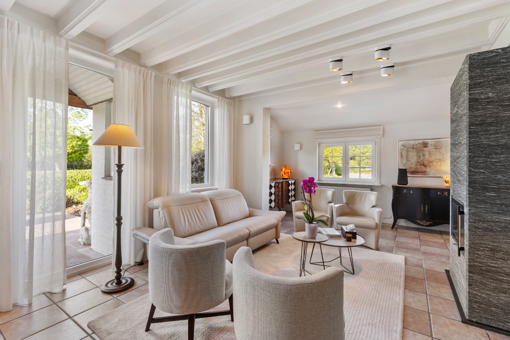 Unieke woning gelegen in natuurgebied. - foto 3