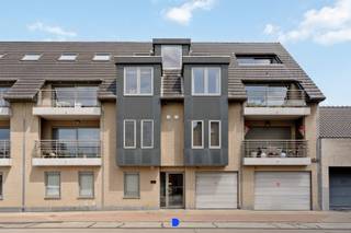 Ontzettend ruim gelijkvloers appartement in Residentie Zuidkant met 3 slaapkamers, terras en mogelijkheid tot aankoop ondergrondse garage...