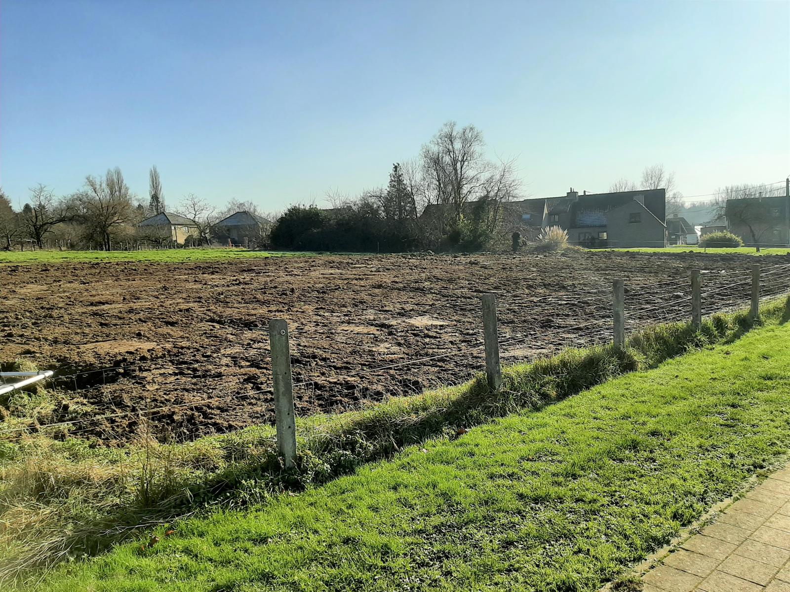 Villaperceel - foto 1