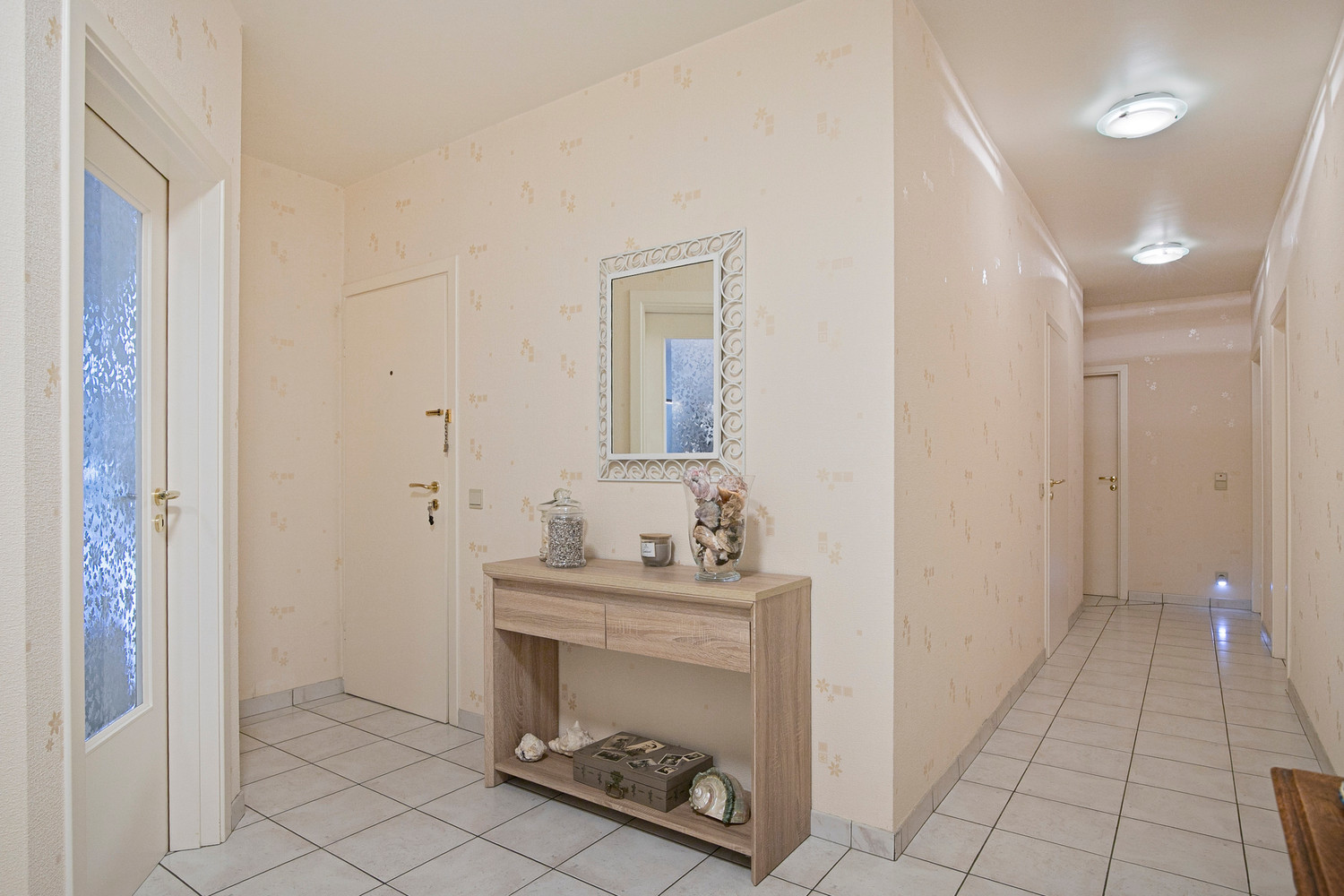 Instapklaar gelijkvloers APP. met 3 slks, dubbele garage en tuin! - foto 4