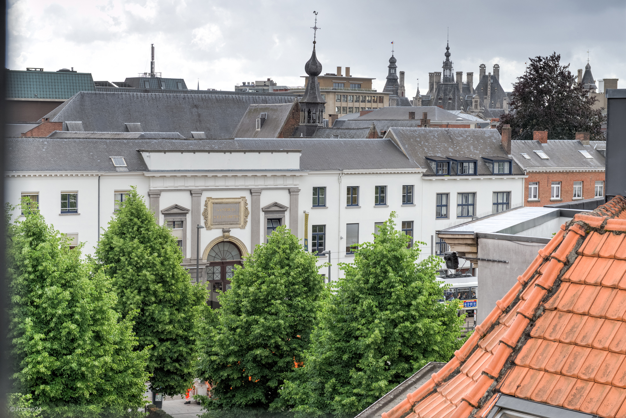 Vergund opbrengsteigendom op iconische locatie - foto 3