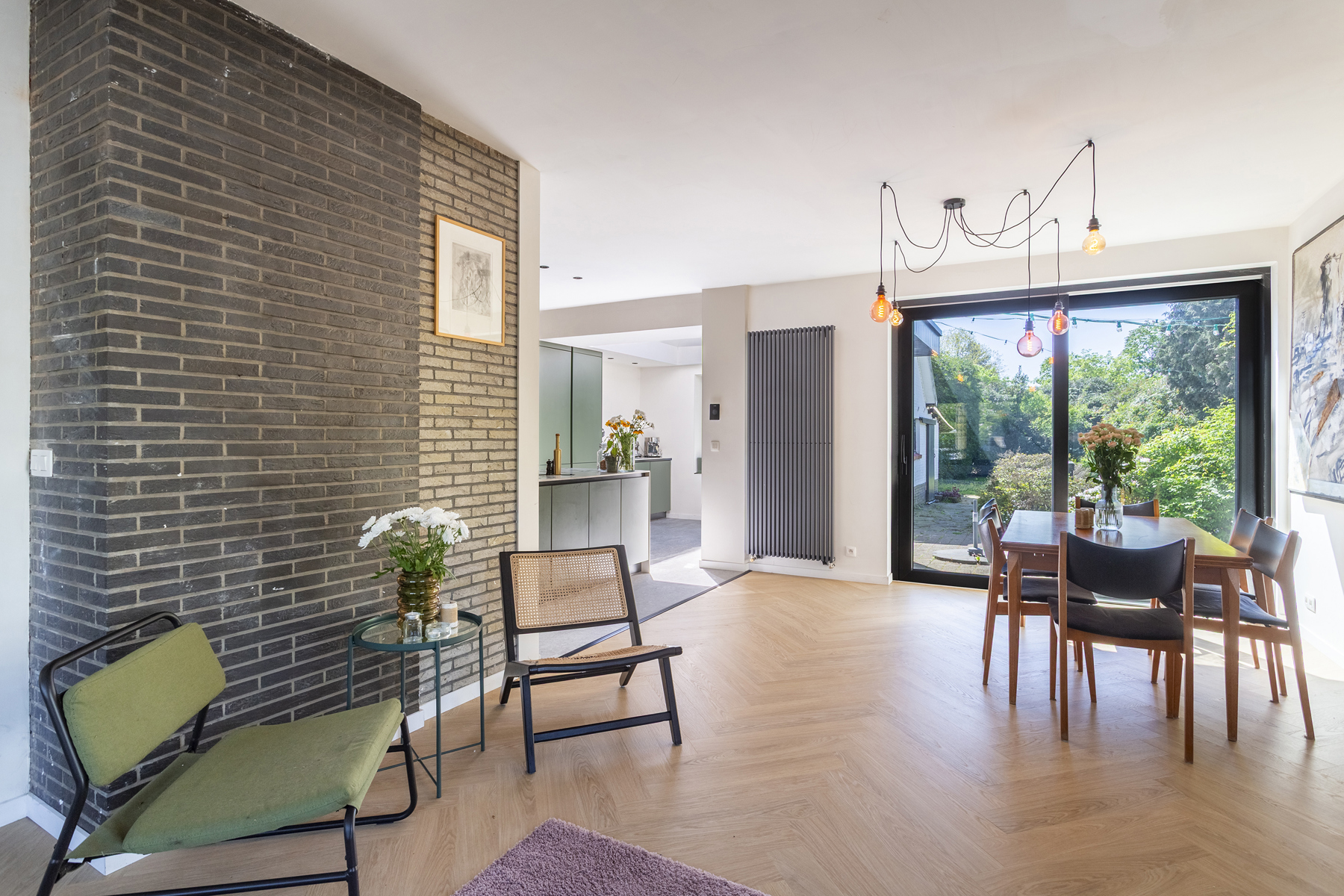 Brasschaat | Kwalitatief gerenoveerde halfopen bebouwing  - foto 4