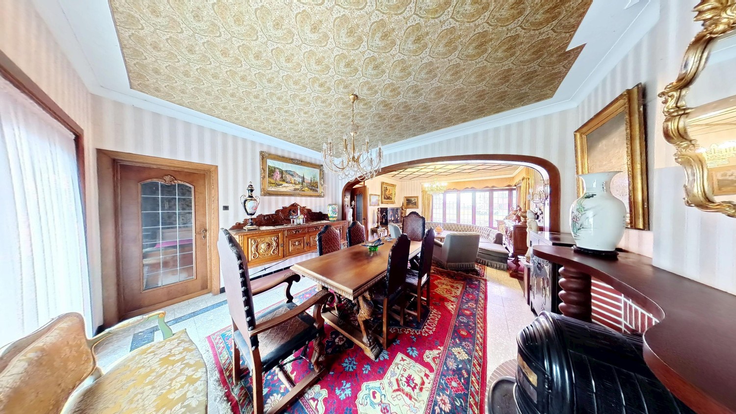 🏡 Te koop: te renoveren ruime villa – unieke opportuniteit in Elst! - foto 3