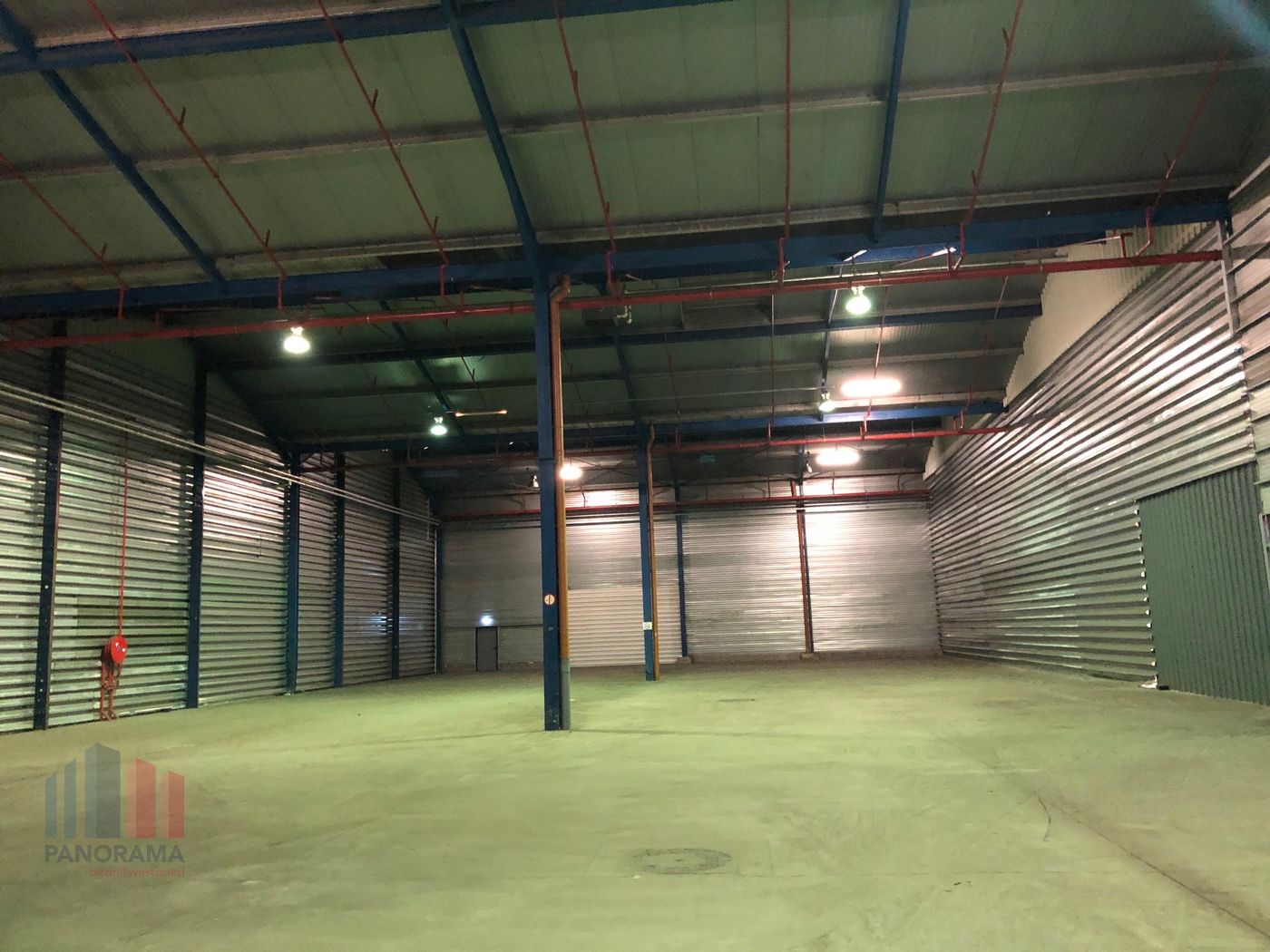 1.481 m² opslagruimte met 3 laadkades te Cargovil - foto 4