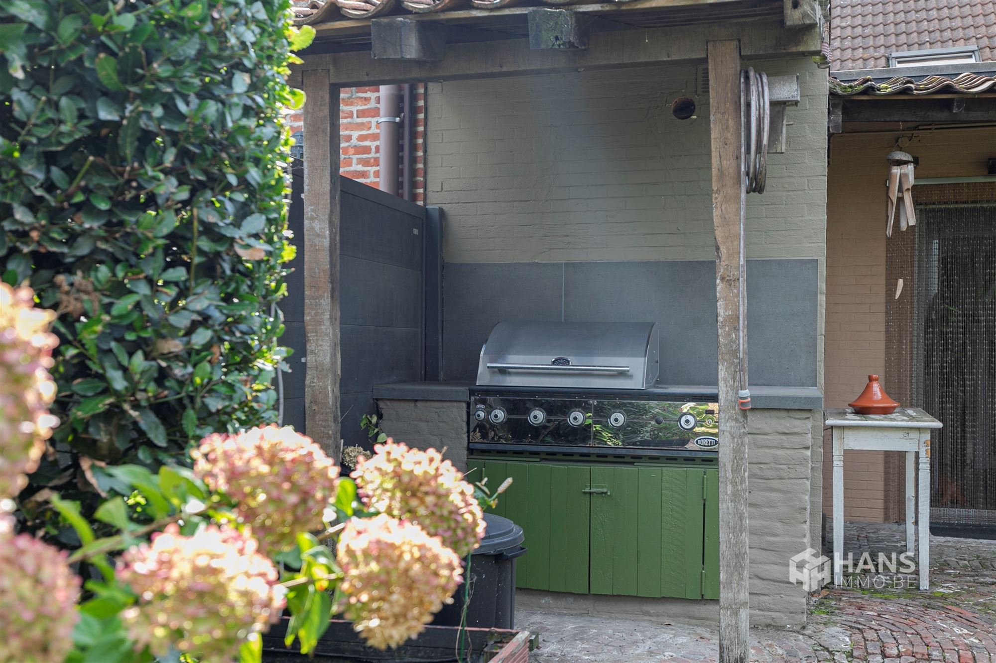 Charmante woning (116 m²) met 2 slaapkamers op een perceel van (300m²) in Kapellen. - foto 5