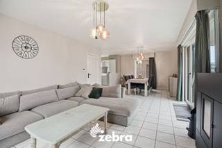 Ontdek dit instapklaar appartement gelegen in Roeselare. Het appartement bevindt zich nabij het bruisende stadscentrum. Bovendien zijn...