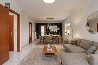 Dakappartement te koop in Zwevegem, rustig gelegen op korte afstand van het centrum met winkels, scholen, horeca en andere dagelijkse voorzieningen. Dankzij de vlotte verbinding met diverse invalswegen bereik je ook steden zoals Kortrijk in een mum van tijd. Een ideale woonst voor eigen gebruik én/of een interessante investeringsopportuniteit.<br /><br />Indeling: <br />- inkomhal met gastentoilet<br />- ruime leefruimte (28 m²)<br />- afzonderlijke, uitgeruste keuken<br />- bergruimte nabij keuken<br />- badkamer voorzien van ligbad, lavabomeubel en aansluiting voor wasmachine en droogkast<br />- 2 slaapkamers<br />- kelderberging<br /><br />Troeven:<br />- rustige ligging nabij het centrum van Zwevegem<br />- vlotte verbinding met Kortrijk en omliggende steden<br />- ideaal als investering of voor eigen gebruik<br /><br />Mogelijkheid tot aankoop van een garagebox in het complex tegen een vaste prijs van 17.500 euro. <br /><br />Meer informatie of een bezoek gewenst? <br />Contacteer Valentine Duquesne (0493/25 32 62) valentine.duquesne@dewaele.com<br /><br />Bestuursmaatregelen in het maatregelenregister: nee<br /><br />Deze AI-visualisaties zijn bedoeld als inspiratie. Er werd geen rekening gehouden met technische specificaties, stedenbouwkundige voorschriften of de concrete mogelijkheden tot realisatie.