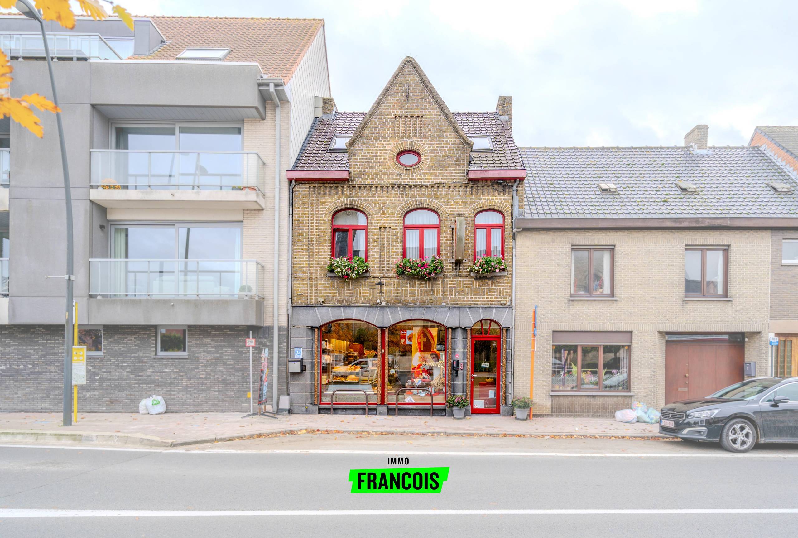 Succesvolle bakkerij te koop op 1096 m² te Zarren - foto 2