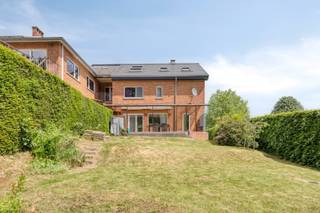 Discover this surprisingly spacious and ready-to-move-in family home in the heart of Overijse, within walking distance of the center with...