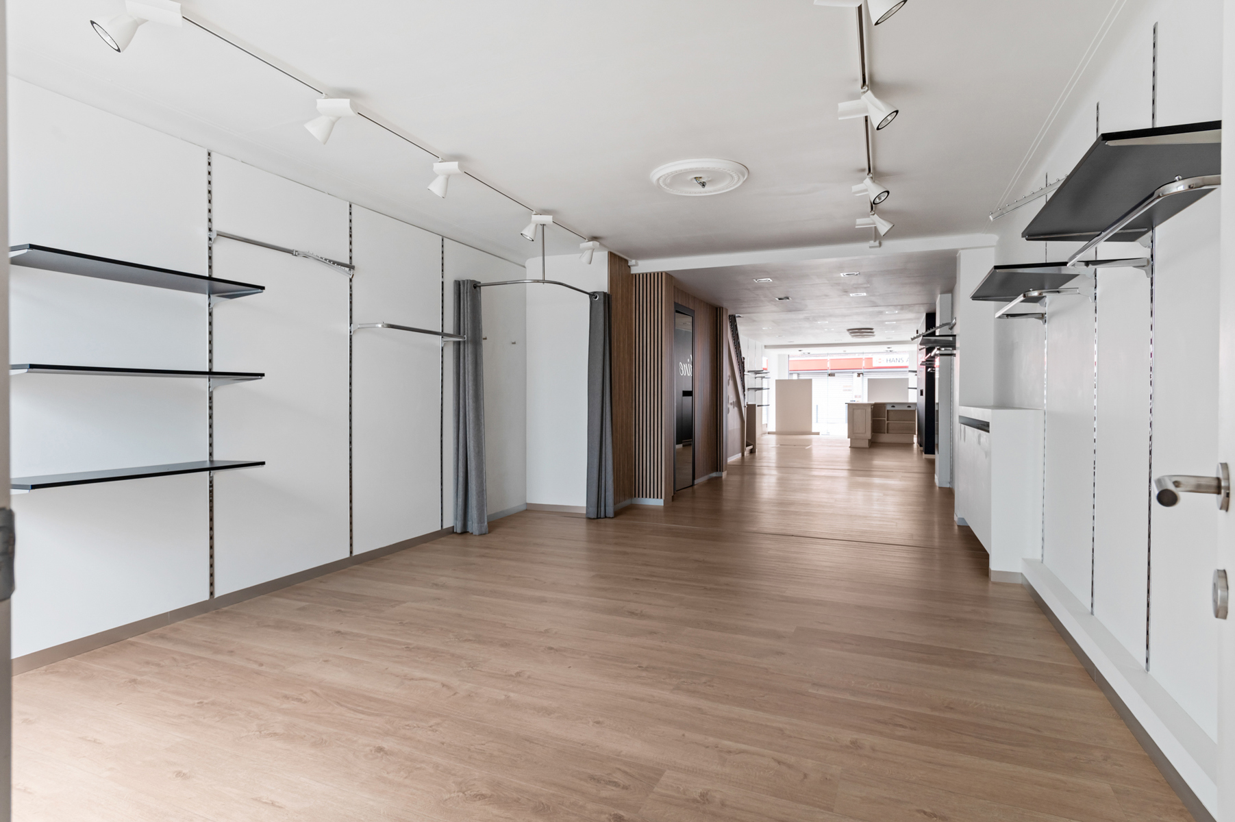 Handelszaak met mogelijkheid voor extra opslagruimte of duplex - foto 5