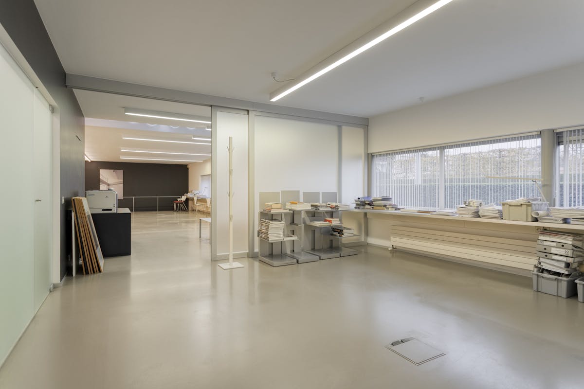 Kantoor met woonst te koop in Sint-Michiels (380 m²) - foto 2