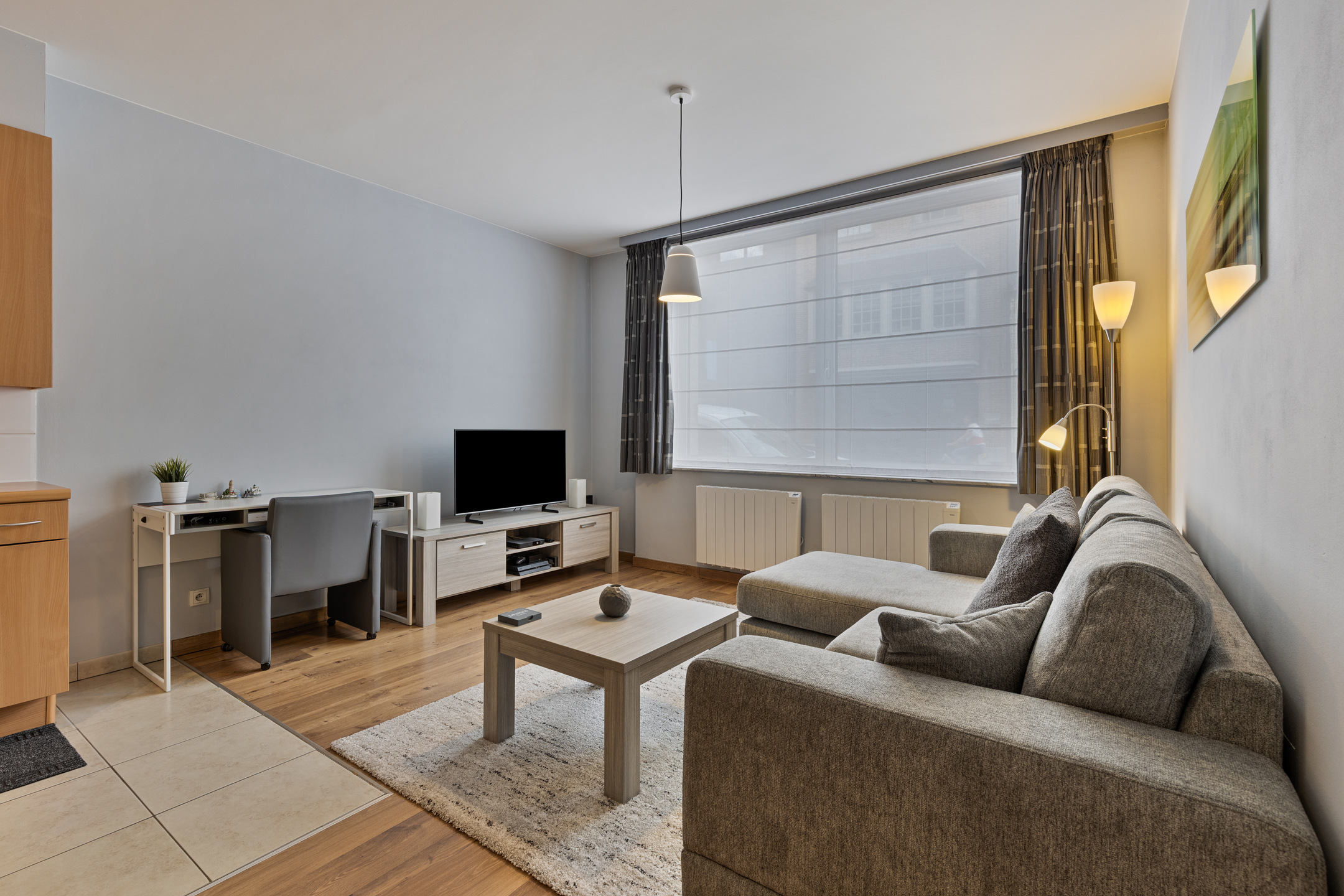 Gelijkvloers appartement te koop in centrum Waregem - foto 1