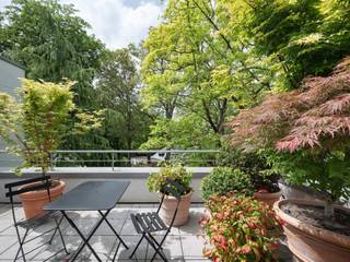 In de wijk Sterrenwacht, penthouse met een bruto oppervlakte van ± 226 m² omgeven door terrassen van ± 300 m², gelegen op de bovenste verdieping...