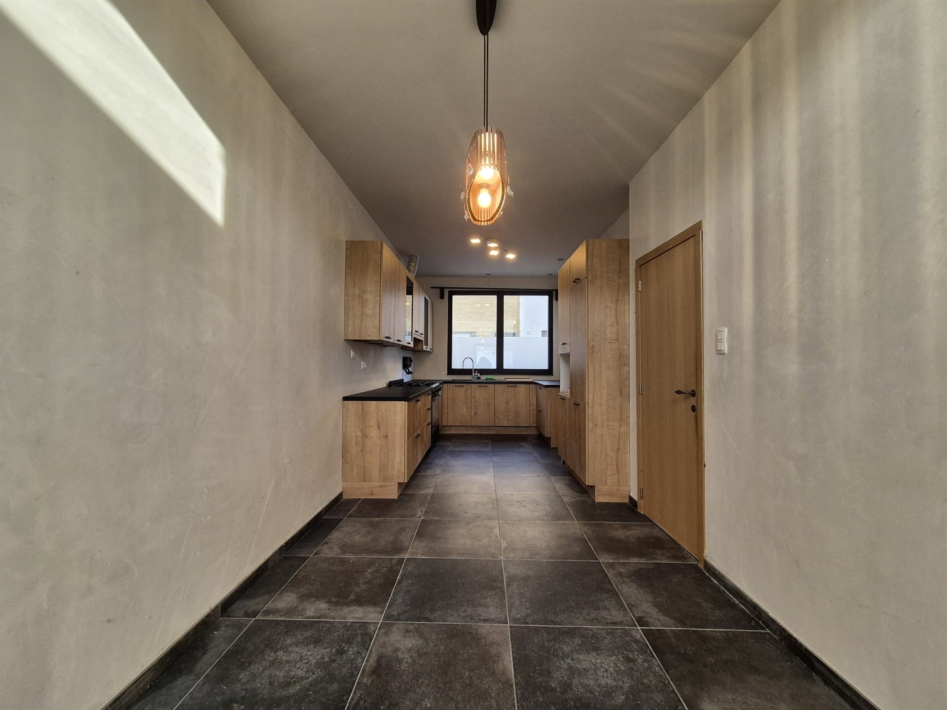 Leuke woning met tuin op wandelafstand van het centrum van Gent. - foto 5