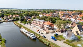 Dit project neemt deel aan de NIEUWBOUWZONDAG op 27 april van 10u tot 14u.Belle View is een exclusief woonproject dat een bestaande villa uit 1929 in...