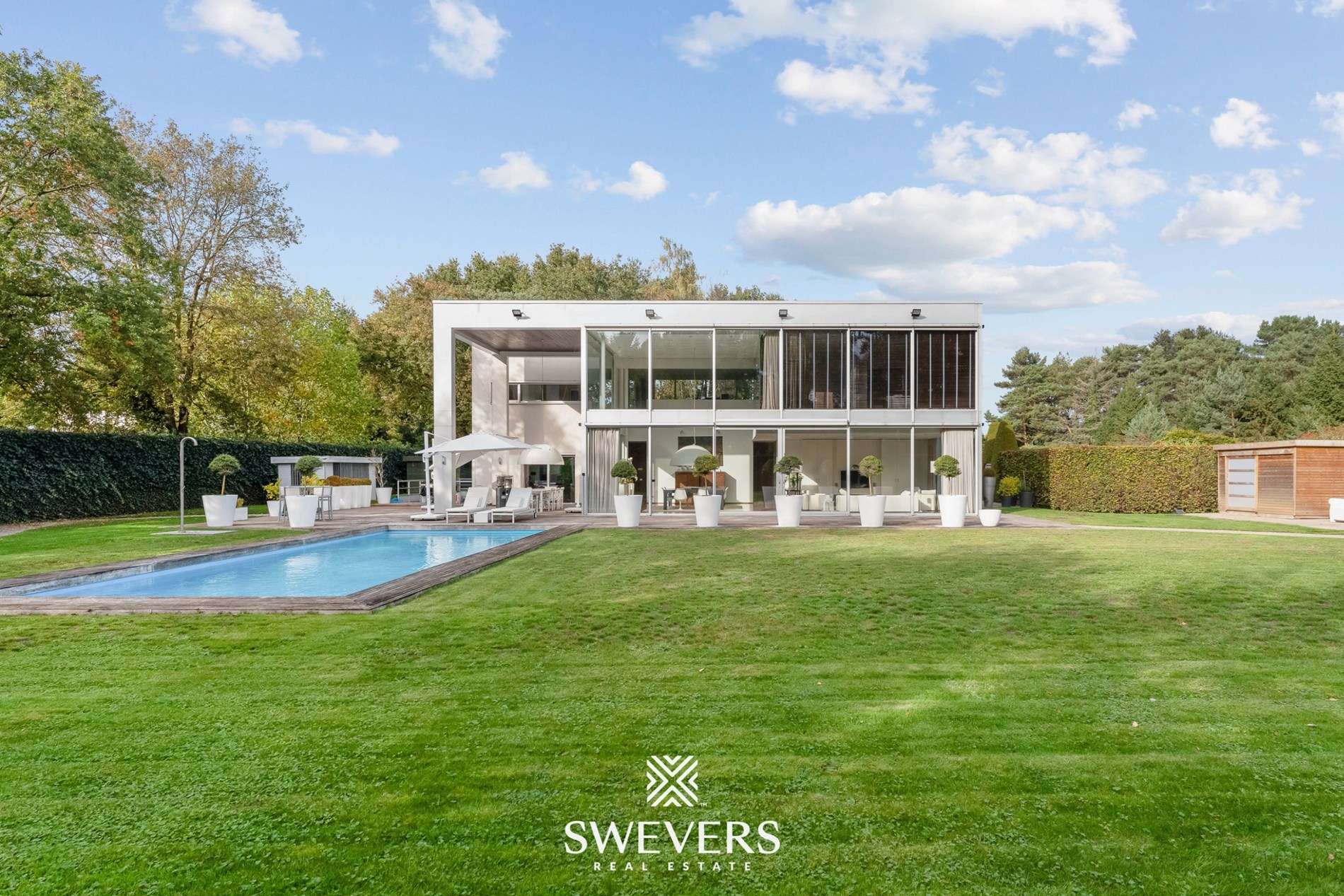 Exclusieve villa ( 618 m2 ) op een droomlocatie ( 28a 13ca ) in de residentiële bloemenwijk van Bolderberg - foto 1