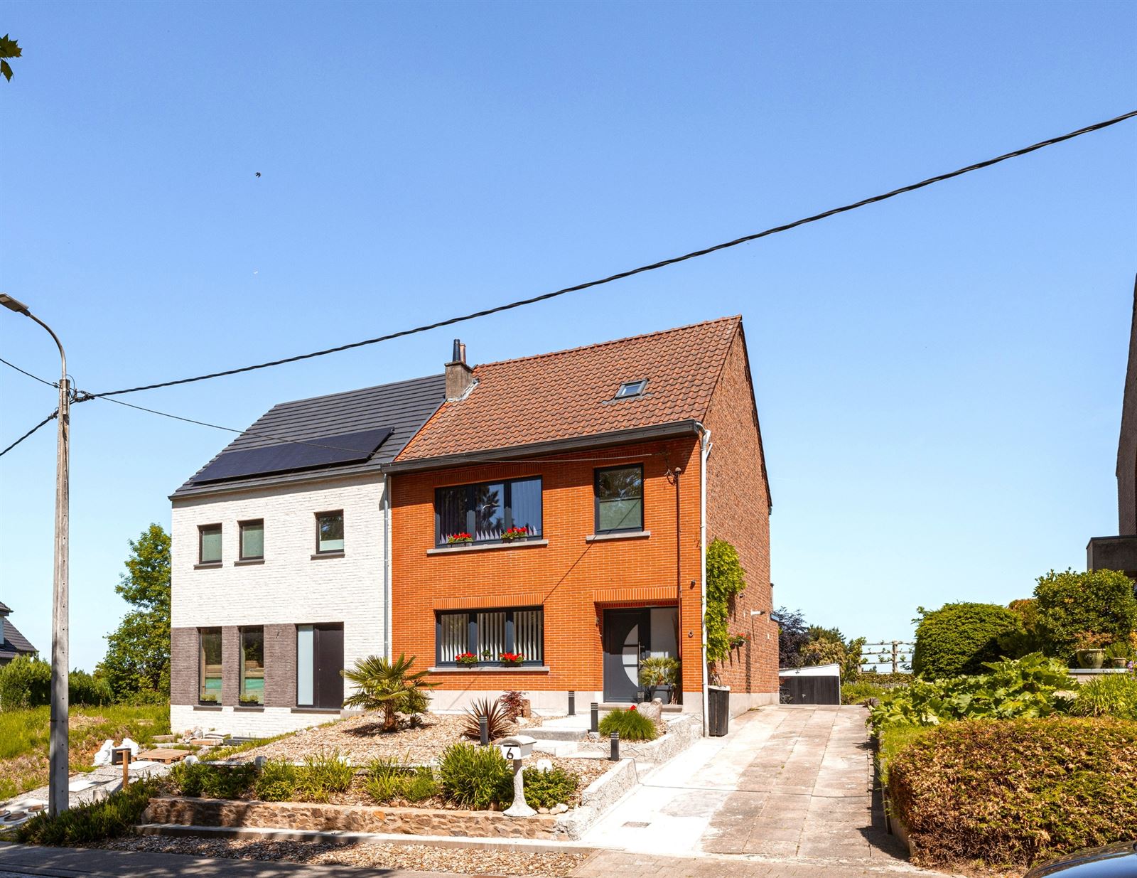 House for sale in Roosdaal