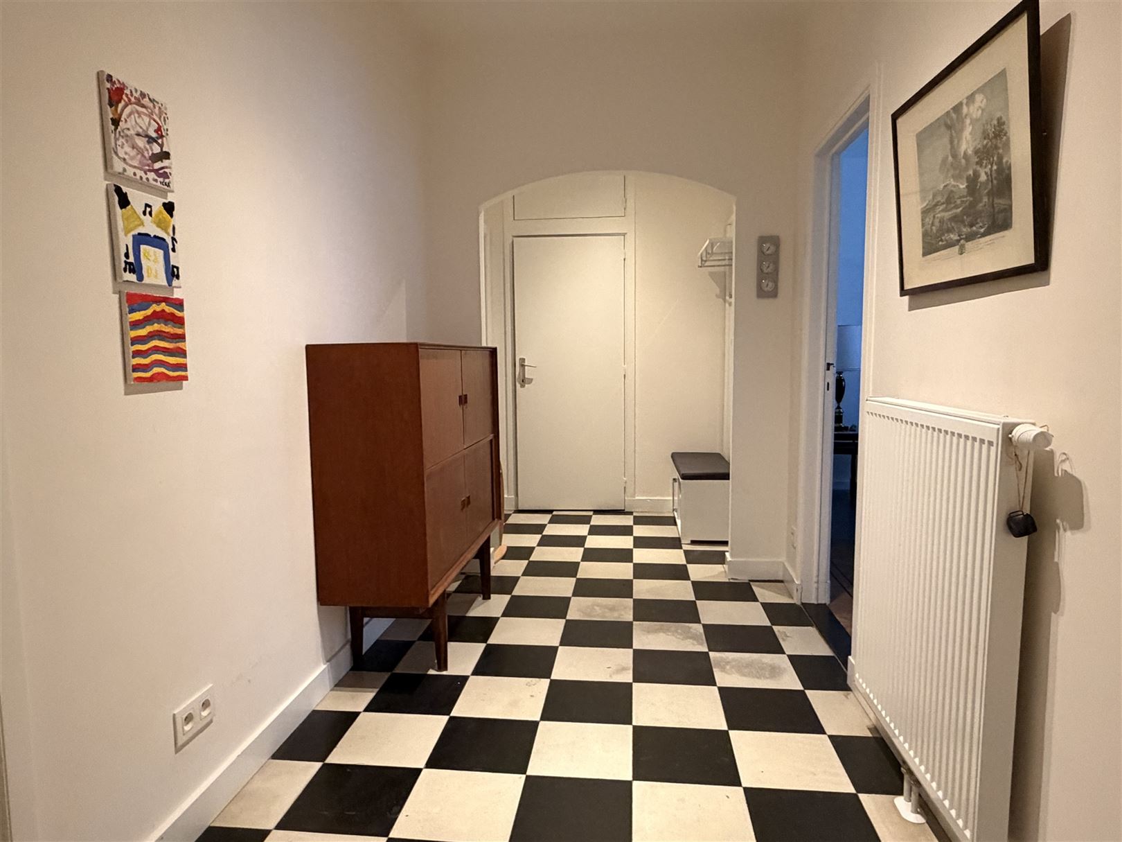 Gelijkvloersappartement met ruime tuin! - foto 4