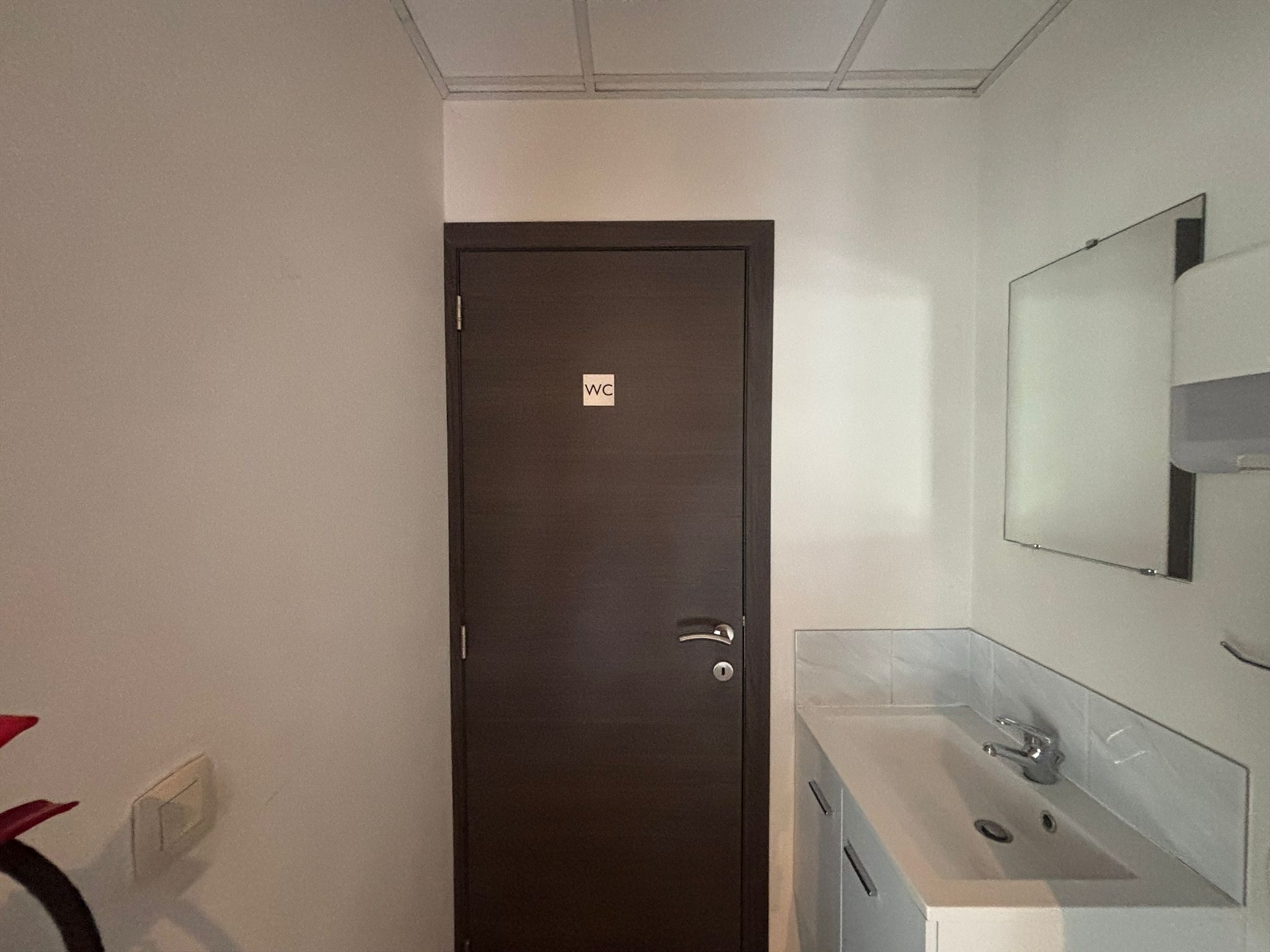 Ruime kantoor/bureauruimte te Merchtem  - foto 5