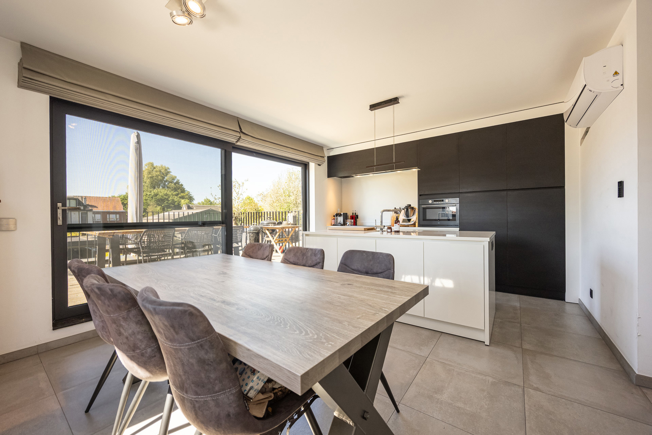 Modern en energiezuinig duplex appartement met 2 slaapkamers - foto 3