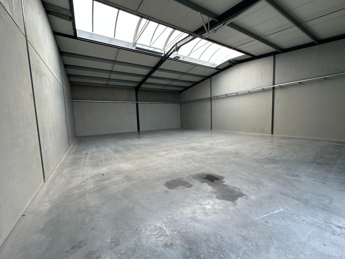 192 m² nieuwbouw KMO-unit langs Heirbaan te koop - foto 3