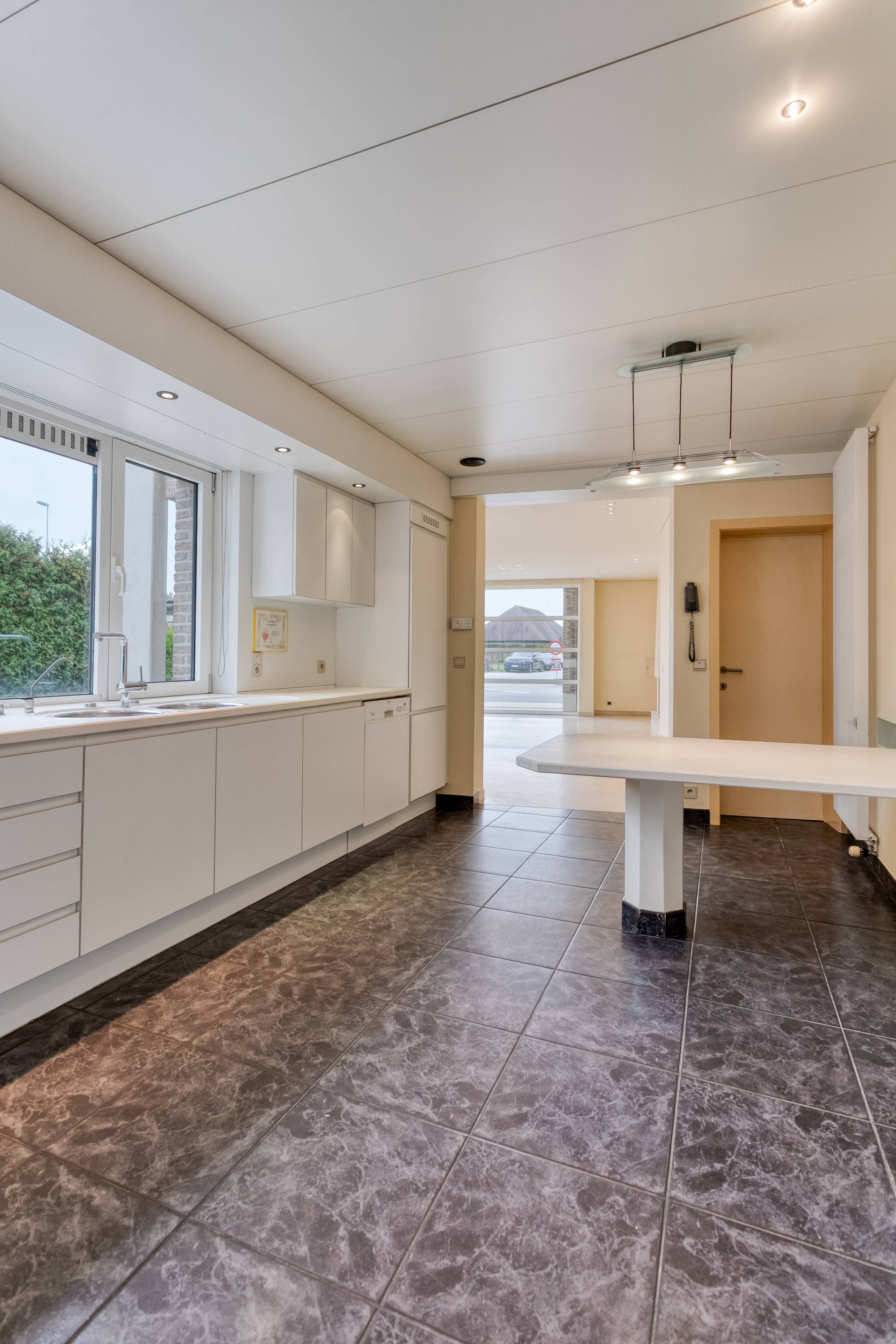 Huis te koop in Waregem met 4 slaapkamers - foto 4