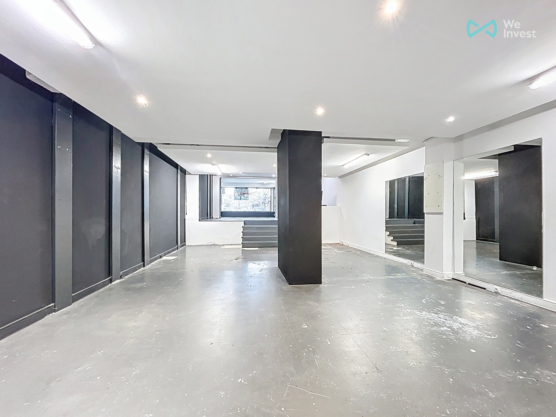 Commercial for rent in Uccle - photo 1