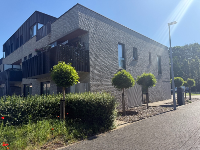 4 centraal gelegen app. met terras/tuin en garage! - foto 4