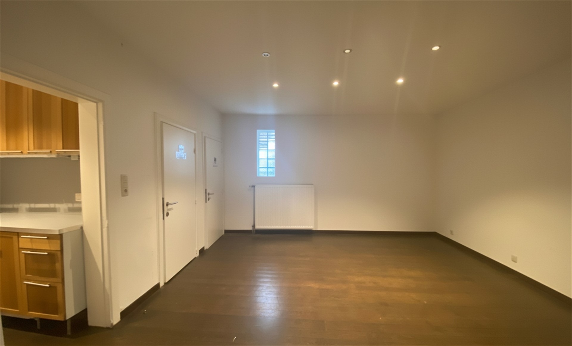 Kantoorruimte/showroom/praktijkruimte - foto 5