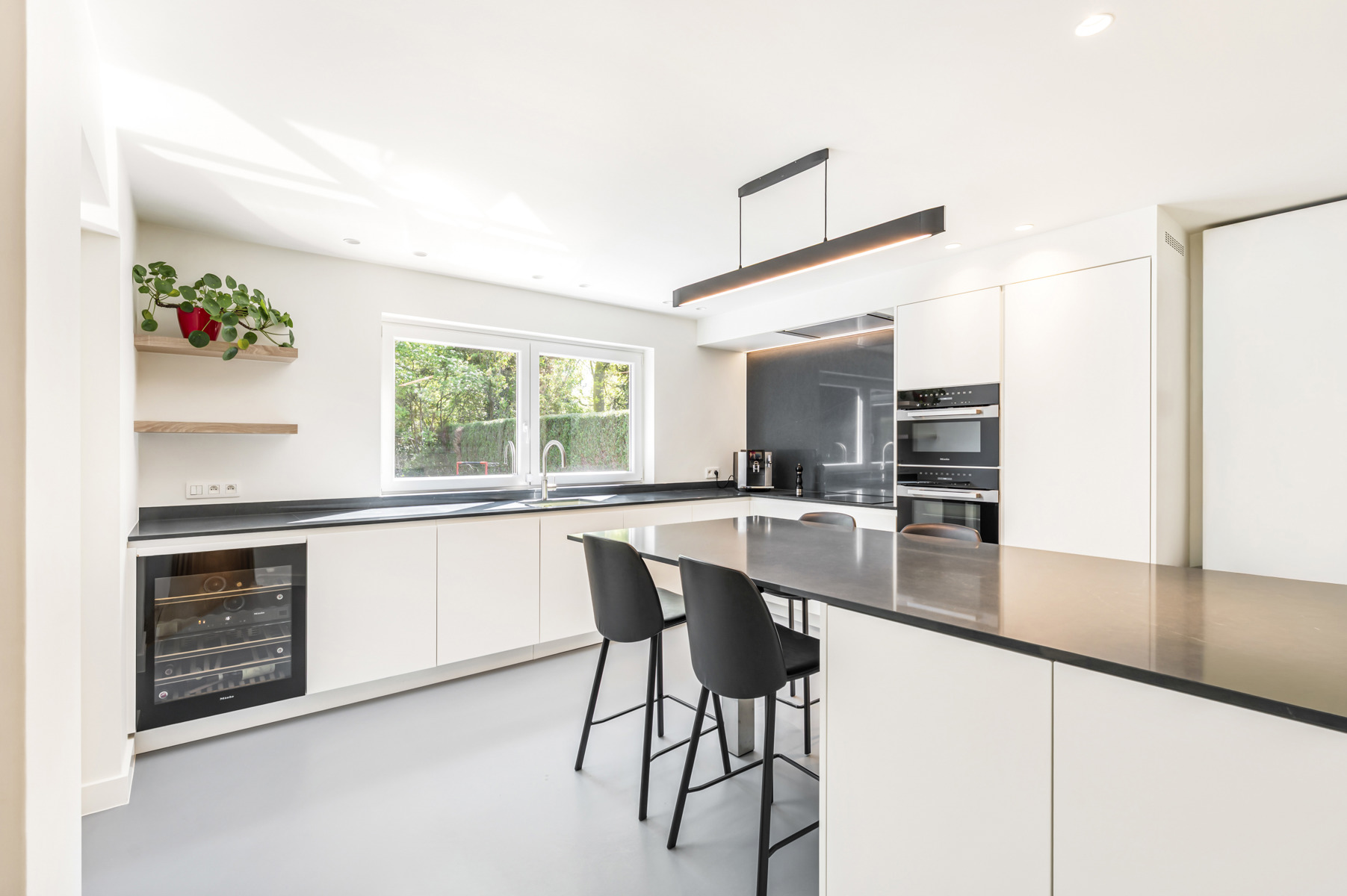 SCHOTEN - Luxueuze instapklare woning met tuin in De List - foto 5