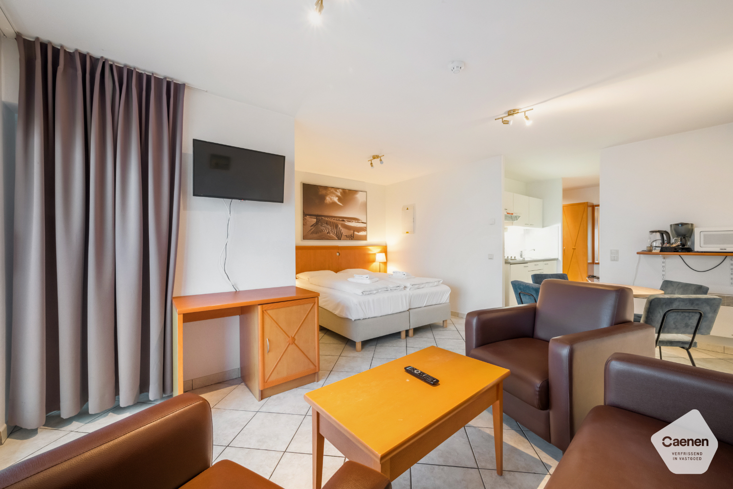 Centraal gelegen één slaapkamer appartement met zicht op zee. - foto 2