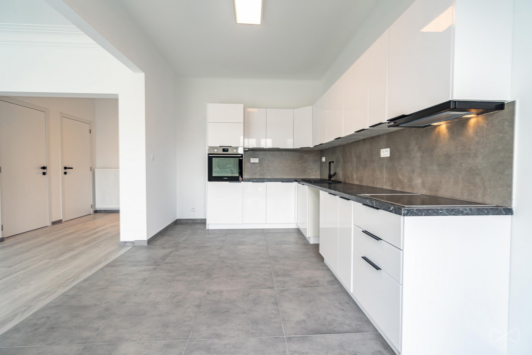 Prachtig appartement met 2 slaapkamers - foto 4