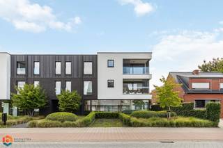 Op een uitstekende locatie te Itegem bevindt zich deze kantoorruimte van 95 m² met een goede visibiliteit. U geniet hier van een...