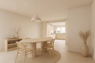 Indeling:Verdieping -1:- kelder (15m²)Gelijkvloerse verdieping:- inkomhal- woon- en eetkamer- volledig uitgeruste open keuken- bureaukamer/...