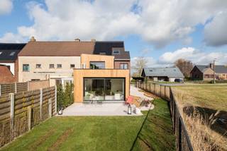 Are you looking for a move-in ready, energy-efficient home where light, space and comfort take centre stage?Then this beautifully renovated property...