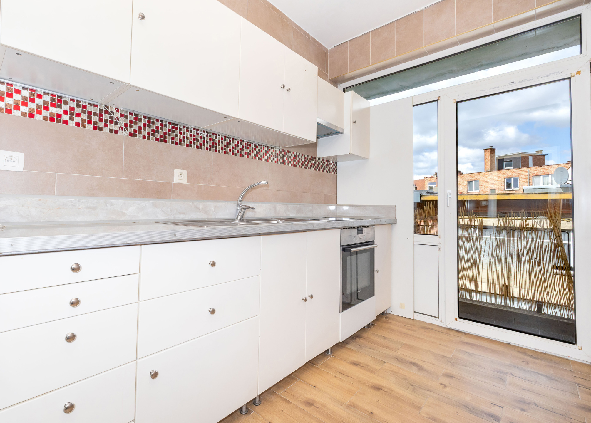 Licht appartement met 1 slaapkamer van ± 70 m² - foto 5