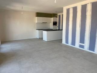 Nieuwbouwappartement met ruim terras op toplocatie in hartje Zonhoven!In het levendige centrum van Zonhoven, op wandelafstand van winkels, horeca, de...