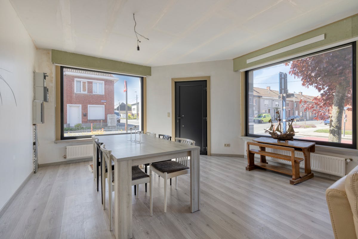 Een charmant huis met gezellige tuin en garage te Roeselare - foto 5
