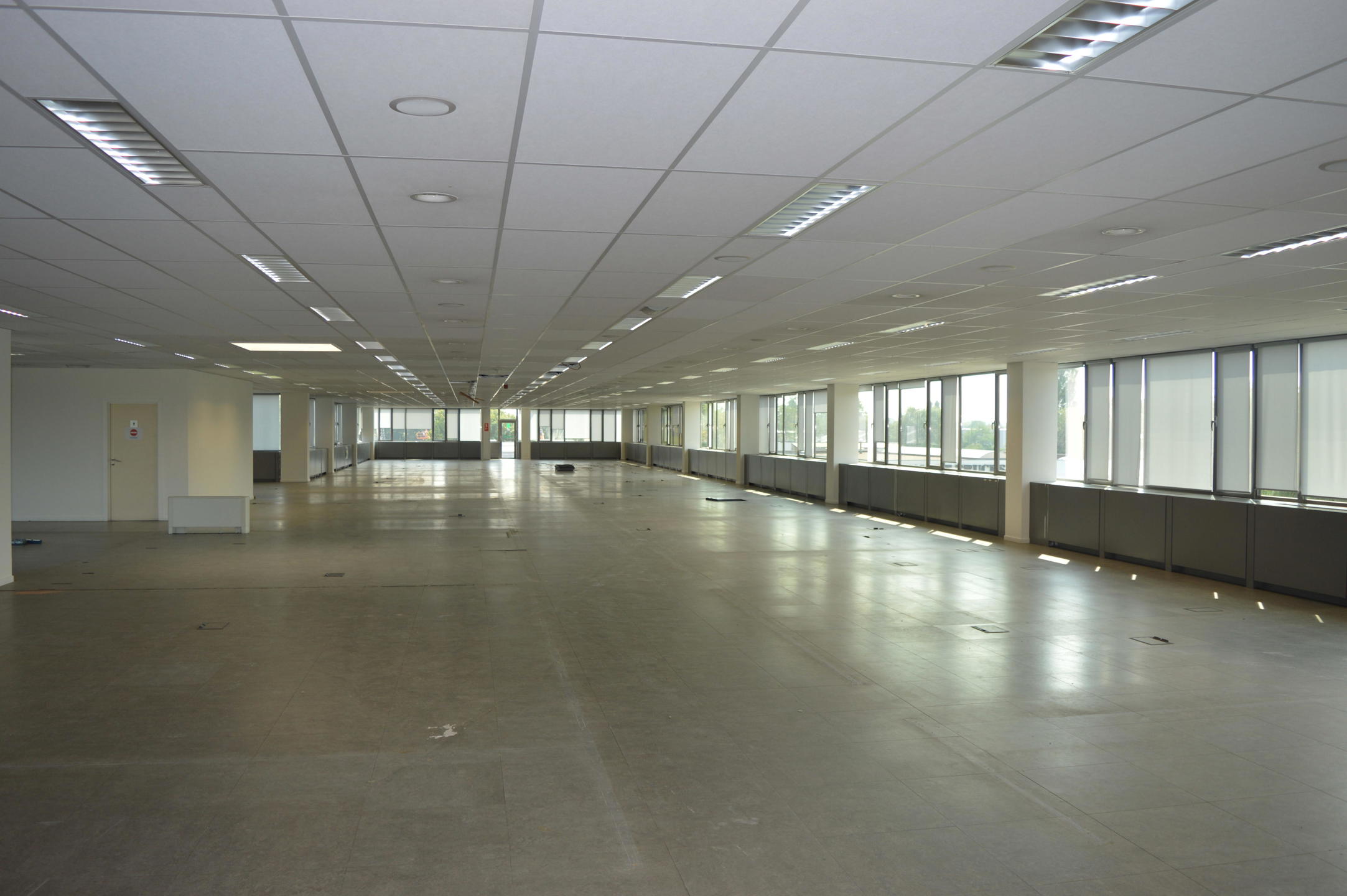 Commercial for rent in Wommelgem - photo 4