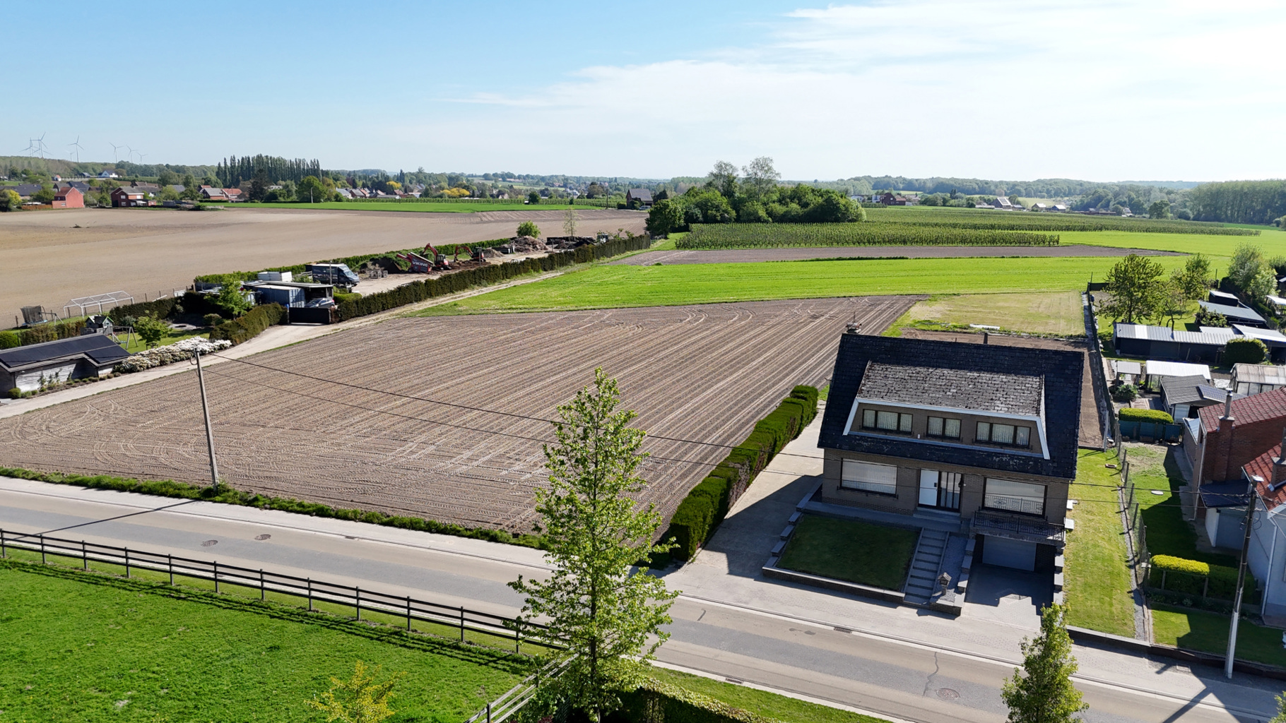 VRIJSTAANDE WONING MET TUIN IN KORTENAKEN - foto 1
