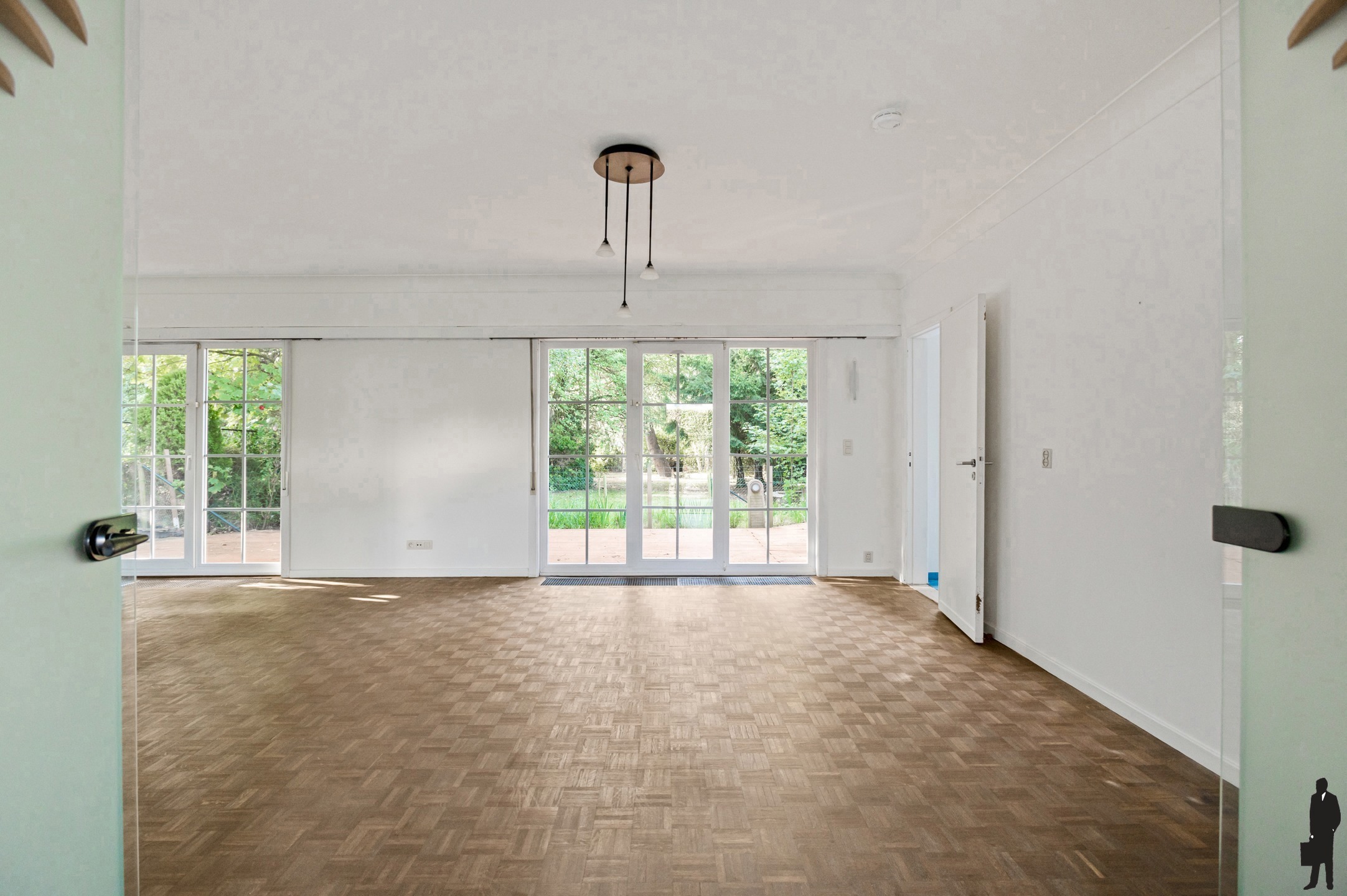 House for rent in Aartselaar with 4 bedrooms - photo 2